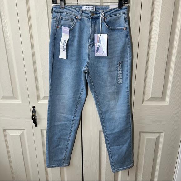 Wax Jeans Women’s Size 3/26 Light Wash Mom Jean Stretch Straight Leg Jeans - Picture 1 of 7